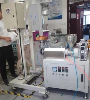 ���ոߵ͉���Ĥ�C(j��)