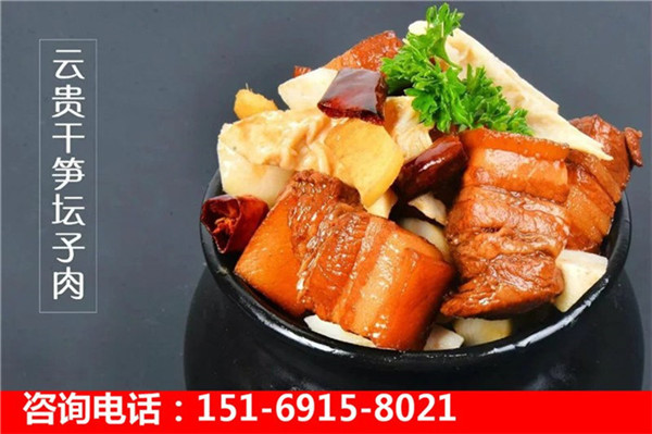 ��С����������˶����X����һ�ӵ���ɫ�вͼ���