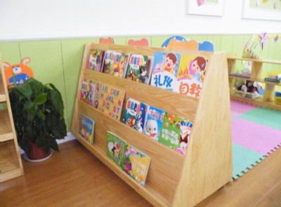 內(nèi)江-幼兒園家具,桌椅板凳,玩具柜廠家直銷