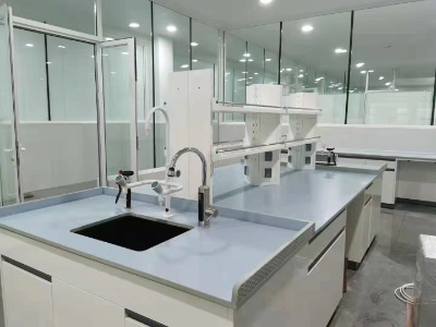 �������Ќ����ͨ�L�O�䣬ͨ�L�񣬌����ͨ�L���S��ֱ�N