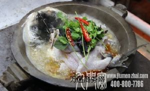 ��ɫ�����