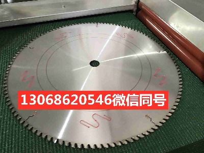 ��ĥ�X���Ƭ405�⏽�X�T���p�^��Ƭ�ޏ� ���Ӳ�|�Ͻ��A�