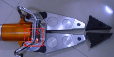 �������i����KJI-4000KҺ���U���Q���n��������