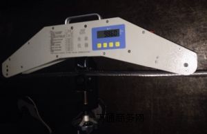 �y���K���y���x