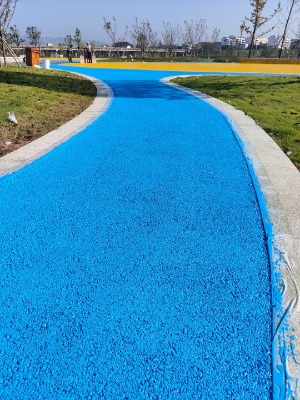 ·���ɫ�zճ��