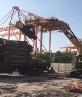 �Aľ�� �Aʯ�C �ڙC360��Һ�����D(zhu��n)�A ����A