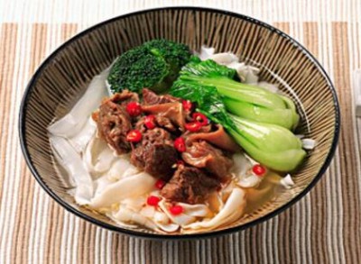 ��ˮԽ�^���׾������M(f��i)�Ƕ���