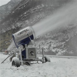 �Ϸ��ߜ���ѩ�C �F(xi��n)؛���l(f��)��ѩ�C�r��