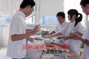 �͗l��Ӗ�����н��͗l�������g