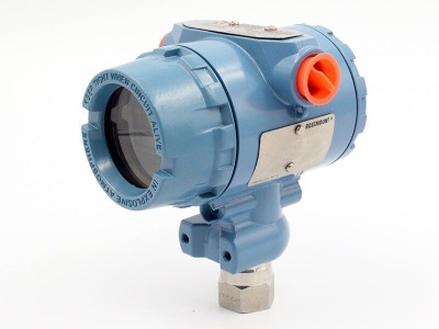 �M����������׃����