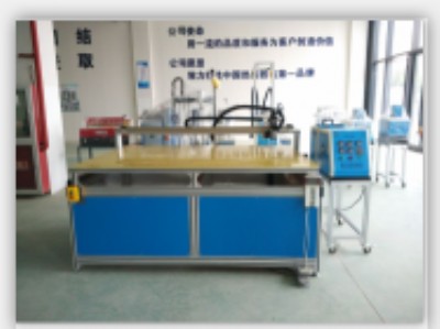 �󌒷��Cе��ȫ�Ԅ�Ϳ�z�C