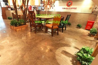 �H�����ض����b�ƺ��r