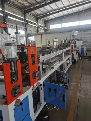 ȫ�Ԅ�һ����peñ��Ƭ�ĔD�����a��