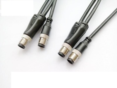 m12һ�ֶ��A��һ�w���|�B����