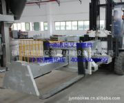 推出器、抱夾、夾抱車、叉車屬具