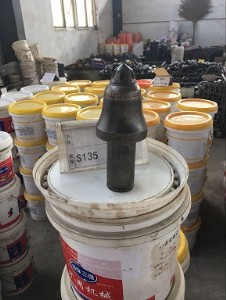 ����(qi��ng) s135 ���M(j��n)�C(j��)���X Ӳ�r��ĥ���X �o�𻨽��X