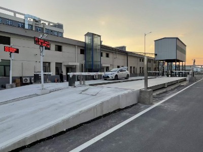 120�������������M(f��i)�֙C(j��)�^(gu��)���U�M(f��i)