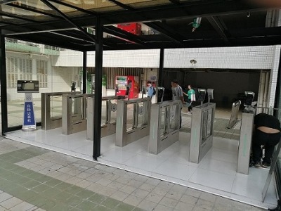 У�@��Ę�R�e�T��ϵ�y(t��ng)�������ϵ�y(t��ng)У�@һ��ͨϵ�y(t��ng)