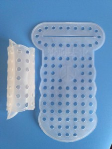 �L����y ��y����