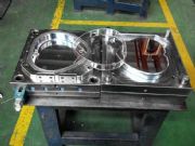 �̓r���l(f��)�N�۸��N�����ɿ���ģ��