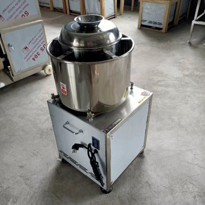 �~����{�����C����{�C