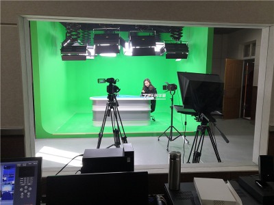 �W�jֱ���c��䛲��ݲ��ҽ��O����