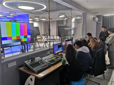 �����ݲ��� �����S̓�M�ݲ���ϵ�y