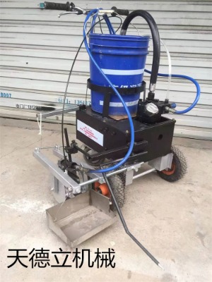 ���ʽ�����C   ·��˾��C