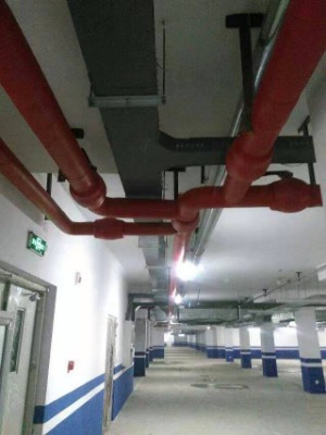 ���ܰ�ͨ�L(f��ng)�ܵ����ع����FƤ����ʩ���(du��)