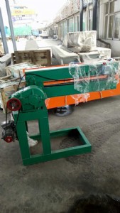 �����B�TȫҺ���л����F��Ͱ���w��Ͱ��ƽһ�w�C