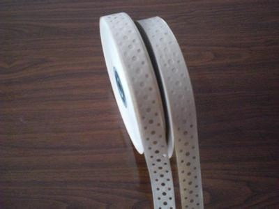 ���̓r(ji��)����(y��ng)��ɫ��ƴ�z��  �NľƤˮ�z��