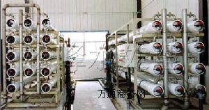 �������ͷ��B͸�O�䣬���I��ˮ�O��