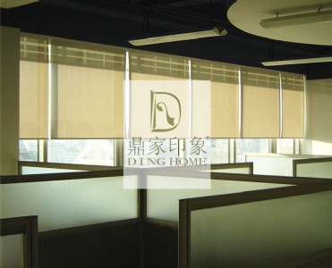 ��h�k���������� ���|�������M���b