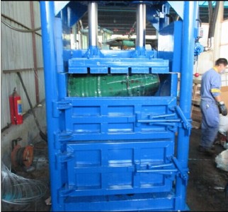 ��ʽ���ƿ����C