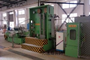 �����x�������B���B���ҁ����V��