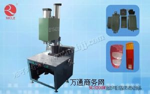 �����w�к��әC