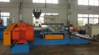 ����(y��ng)GLS150����ĸ�������C(j��)