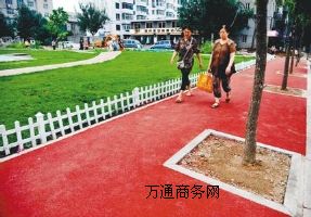 �Ͳ���䁲�ɫ�r��o����һ���ҕ�X(ju��)ʢ��