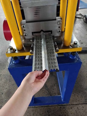 ����~�WƬ���͙C�O��S�Ҳ��^�d�͉��ߙC