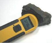 ����(y��ng)�M(j��n)�ڴŻ��ʃxKT-10(�D)