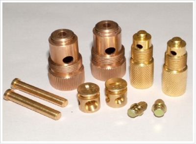 �����~���o�����������P���]��