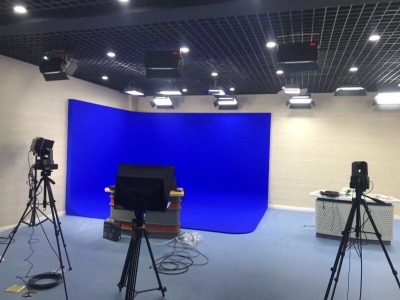 �����S̓�M��Ŀ�LՄ�ݲ��� У�@�ҕ�_����һ�w䛲�����ֱ��