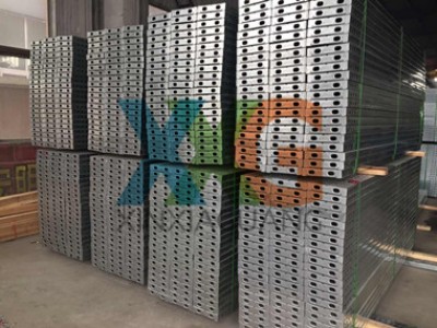 ���U������� 3�������