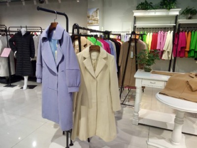 ���β؛Ʒ���ۿ�Ů�b���� ��q�� �����߷����l�V��ʯ��������