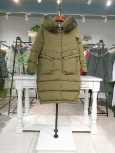 一線中高端女裝品牌折扣店精品女裝庫(kù)存尾貨庫(kù)存走份批發(fā)貨源拿貨