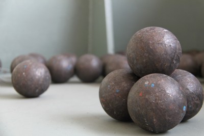 ɽ�|���R����ĥ���