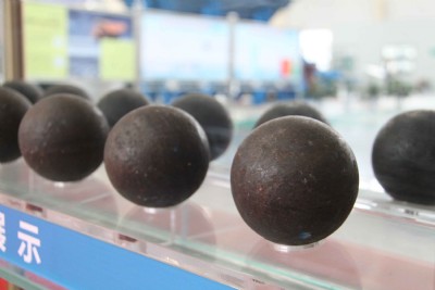 ����(y��ng)ɽ�|���R����ĥ���