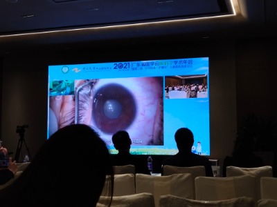 Ҽ����g�D��ֱ������