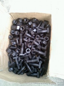 �(q��)�ӱ�