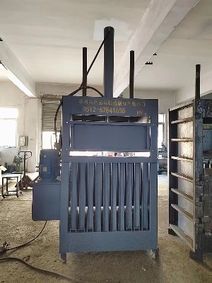 ���d��ʽҺ���U��Ͱ����C(j��)�U�f�FͰ���≺�s�O(sh��)��